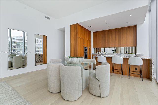 175 SE 25th road 1601, Miami, FL 33129