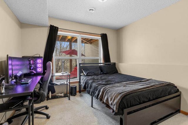 15361 Falk Drive N, Hugo, MN 55038