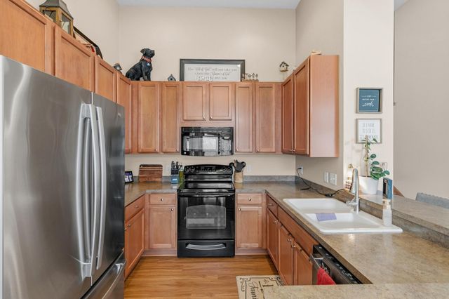 15361 Falk Drive N, Hugo, MN 55038