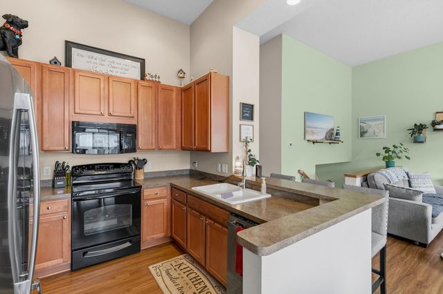 15361 Falk Drive N, Hugo, MN 55038