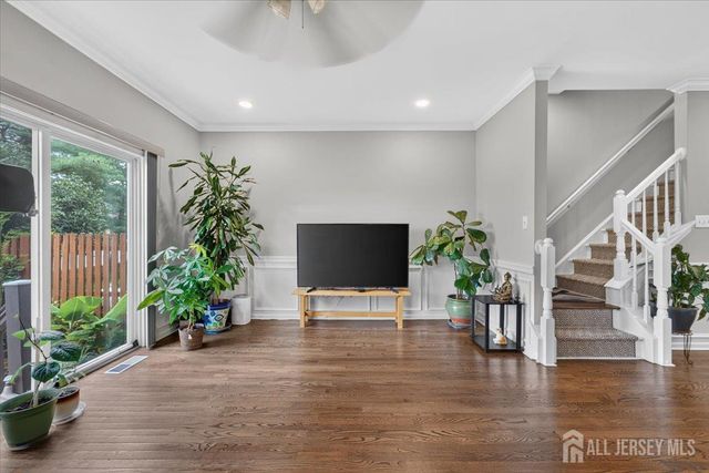 1008 Blossom Circle, South Brunswick, NJ 08810