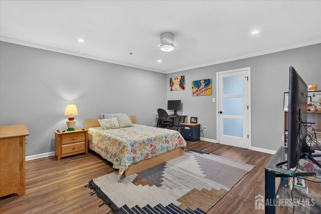 1008 Blossom Circle, South Brunswick, NJ 08810