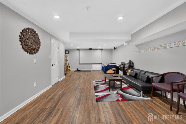 1008 Blossom Circle, South Brunswick, NJ 08810