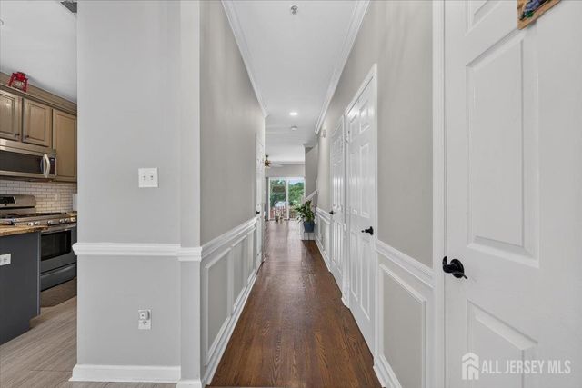 1008 Blossom Circle, South Brunswick, NJ 08810