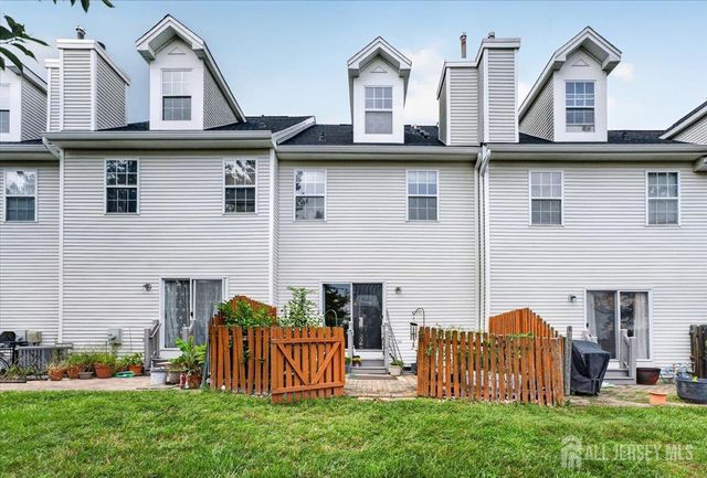 1008 Blossom Circle, South Brunswick, NJ 08810