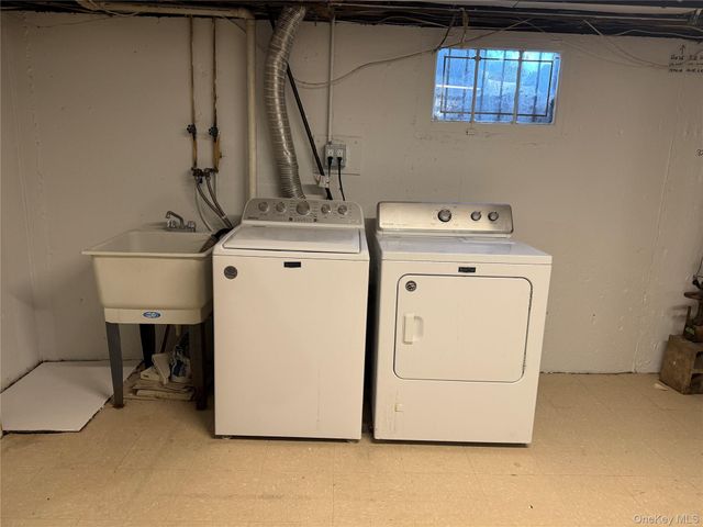 37A Norwood Road Left Side, Port Washington, NY 11050