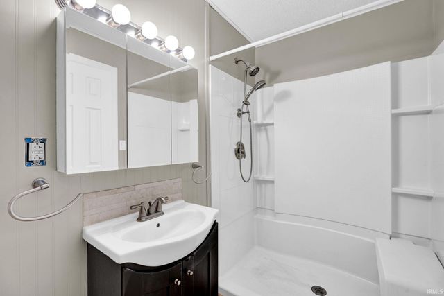 629 Concord Road, Gosport, IN 47433