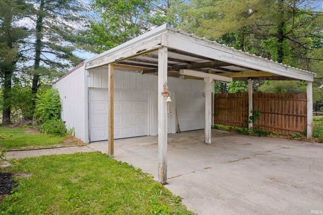 629 Concord Road, Gosport, IN 47433