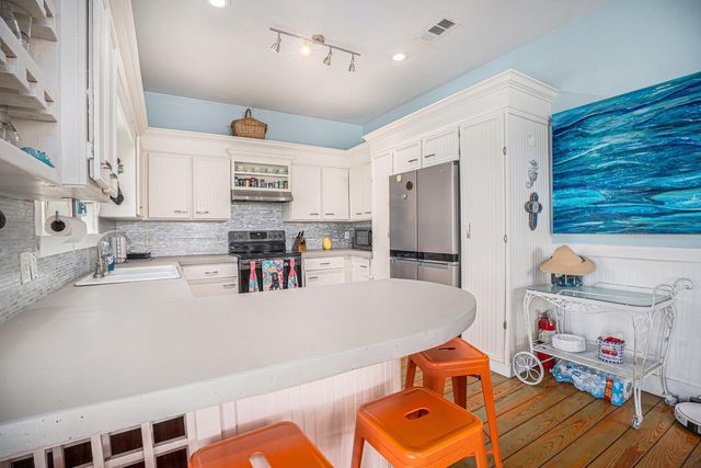 16615 Mansvelt Road, Jamaica Beach, TX 77554