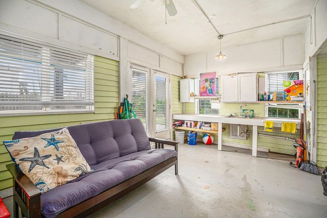 16615 Mansvelt Road, Jamaica Beach, TX 77554