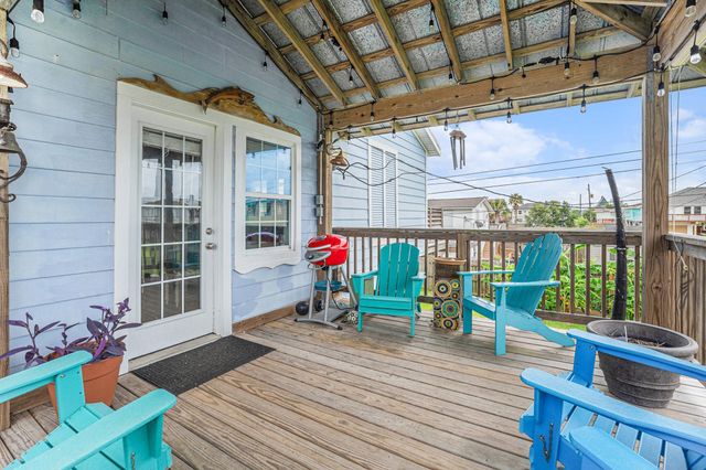 16615 Mansvelt Road, Jamaica Beach, TX 77554
