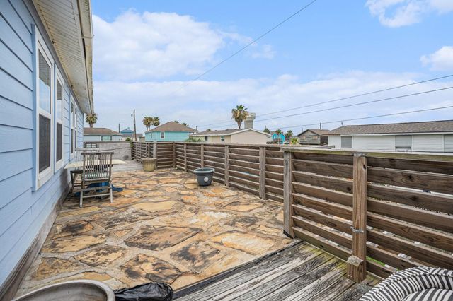 16615 Mansvelt Road, Jamaica Beach, TX 77554