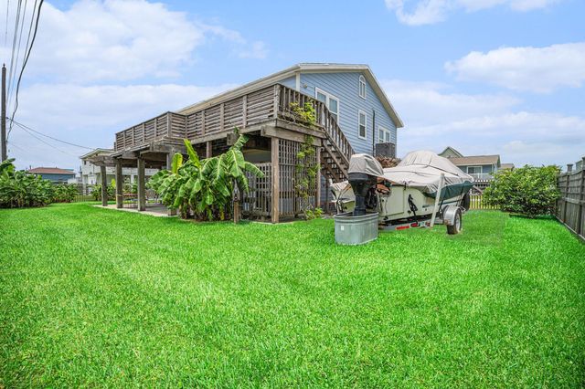 16615 Mansvelt Road, Jamaica Beach, TX 77554