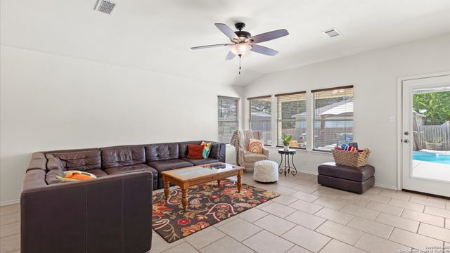 3645 Blakely, Schertz, TX 78154