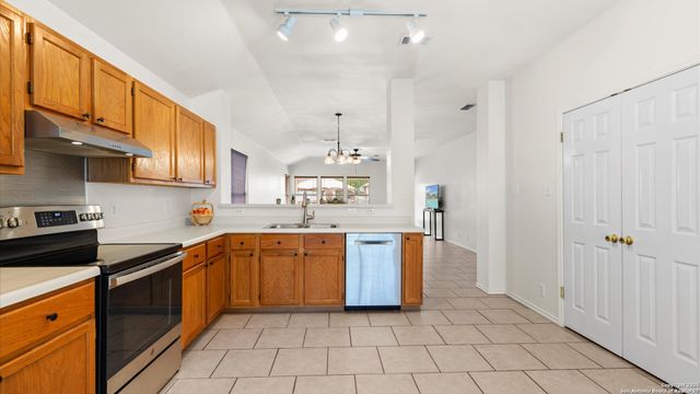 3645 Blakely, Schertz, TX 78154
