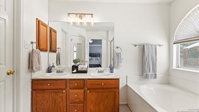 3645 Blakely, Schertz, TX 78154