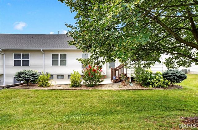 532 Villa Piazza Court 32A, O'fallon, MO 63366