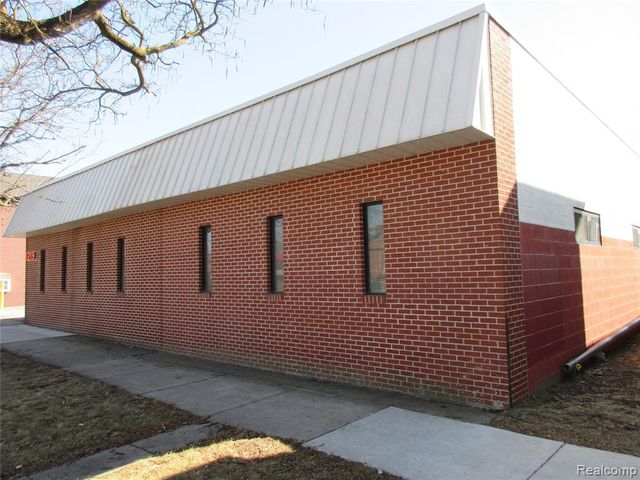 1219 Eureka Avenue, Wyandotte, MI 48192