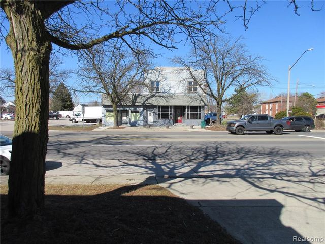 1219 Eureka Avenue, Wyandotte, MI 48192