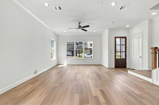 4207 Driscoll Street, Houston, TX 77098
