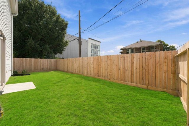 4207 Driscoll Street, Houston, TX 77098