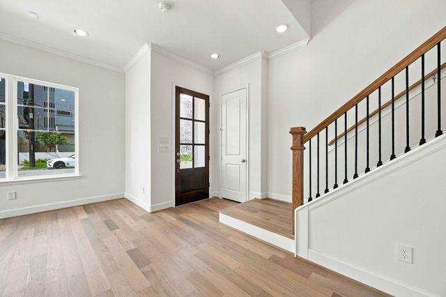 4207 Driscoll Street, Houston, TX 77098
