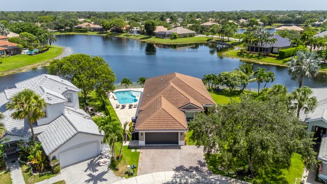6272 NW 108TH Way, Parkland, FL 33076