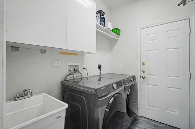 6272 NW 108TH Way, Parkland, FL 33076