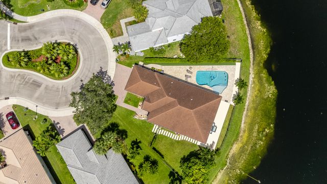 6272 NW 108TH Way, Parkland, FL 33076