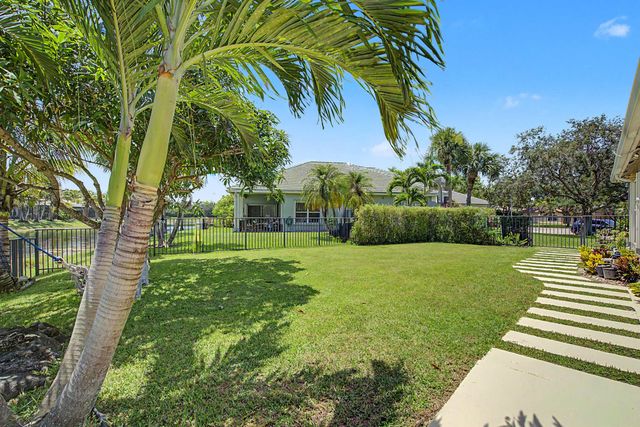 6272 NW 108TH Way, Parkland, FL 33076