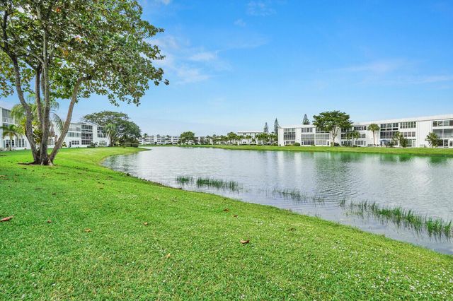 310 Wellington M 310, West Palm Beach, FL 33417