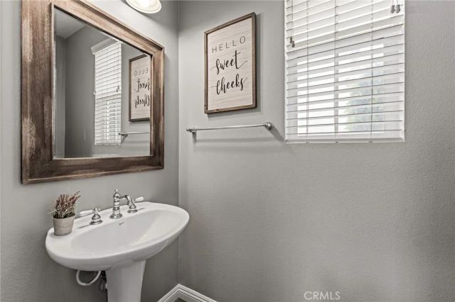 28572 Dalton Road, Temecula, CA 92591