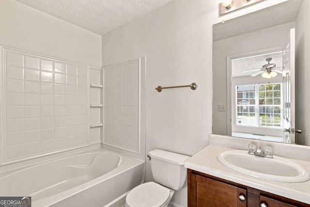 8399 Carlington Lane, Jonesboro, GA 30236