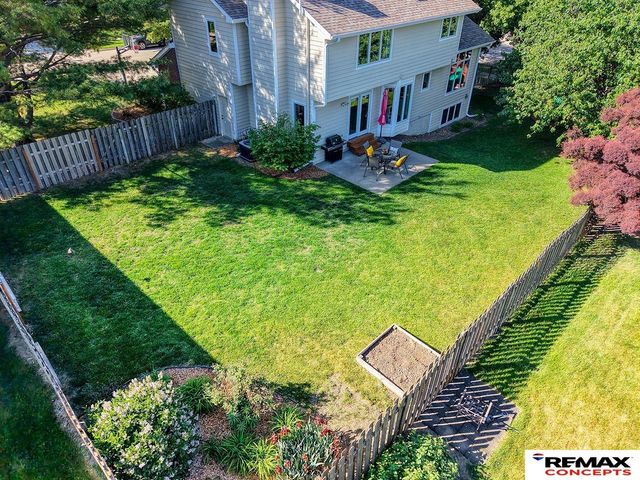 7400 Karl Drive, Lincoln, NE 68516