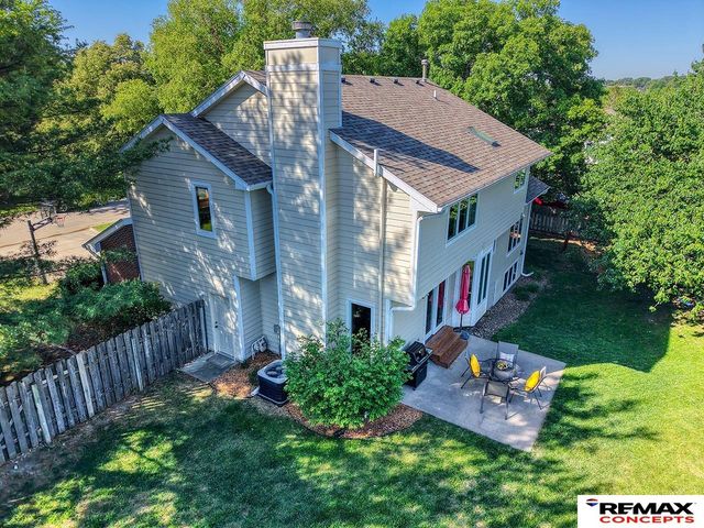 7400 Karl Drive, Lincoln, NE 68516