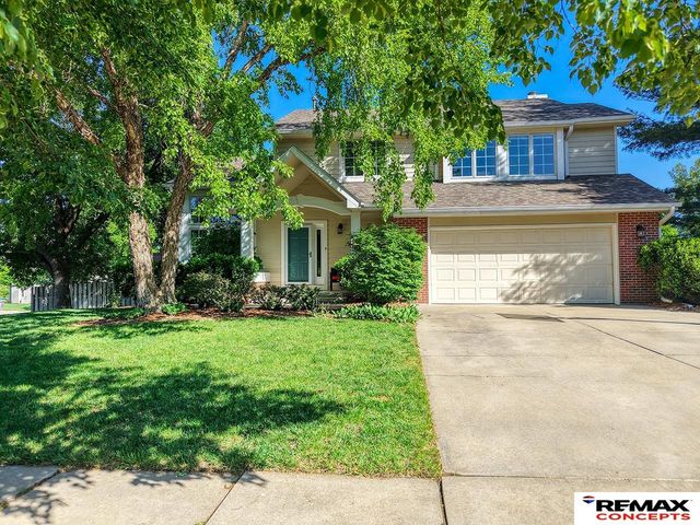 7400 Karl Drive, Lincoln, NE 68516