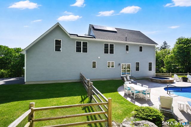 3 Windmill Lane, Canton, CT 06019