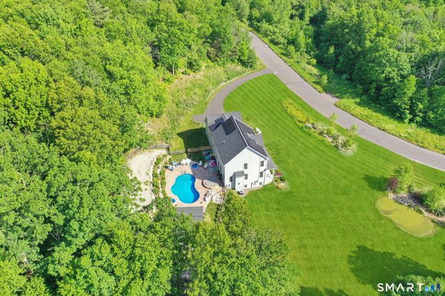 3 Windmill Lane, Canton, CT 06019