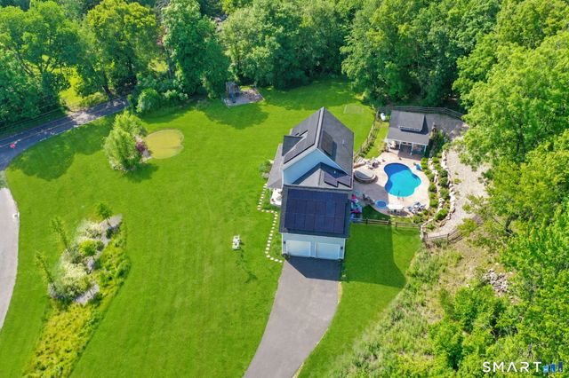 3 Windmill Lane, Canton, CT 06019
