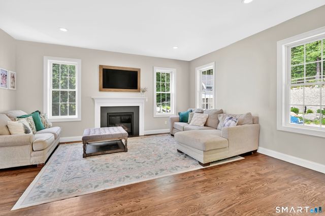 3 Windmill Lane, Canton, CT 06019