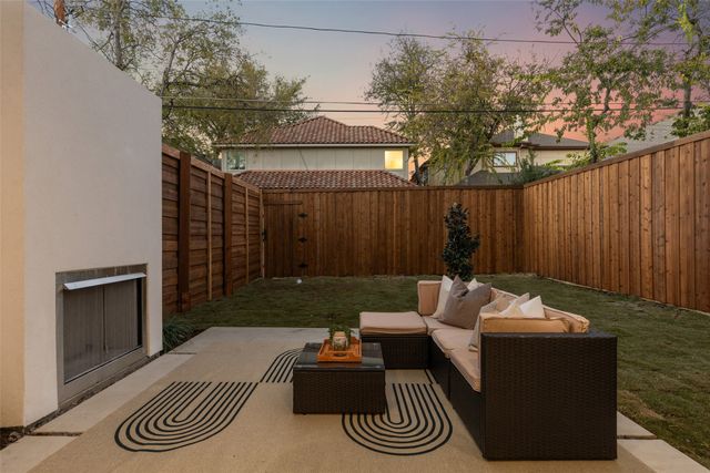 5635 Matalee Avenue, Dallas, TX 75206