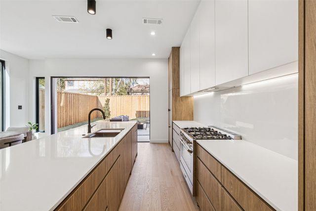 5635 Matalee Avenue, Dallas, TX 75206