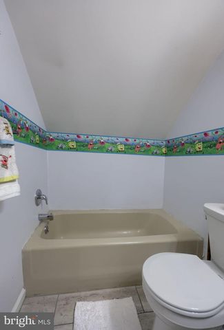 5 ORIOLE DR, Ephrata, PA 17522