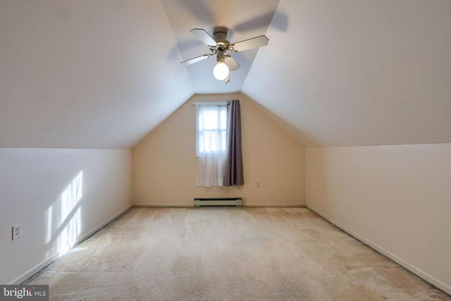 5 ORIOLE DR, Ephrata, PA 17522