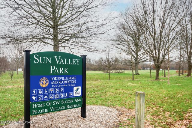 6620 Ashby Ln, Louisville, KY 40272