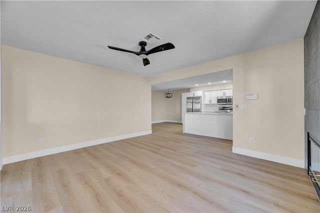 2725 South Nellis Boulevard 1077, Las Vegas, NV 89121