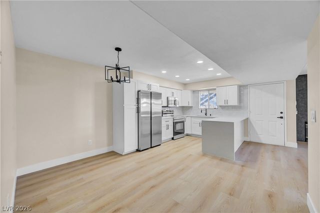 2725 South Nellis Boulevard 1077, Las Vegas, NV 89121