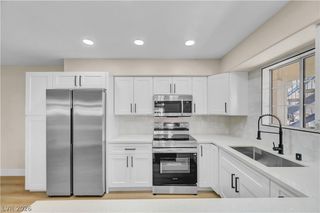 2725 South Nellis Boulevard 1077, Las Vegas, NV 89121
