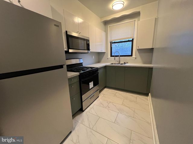 5601 COLORADO AVE NW, Washington, DC 20011
