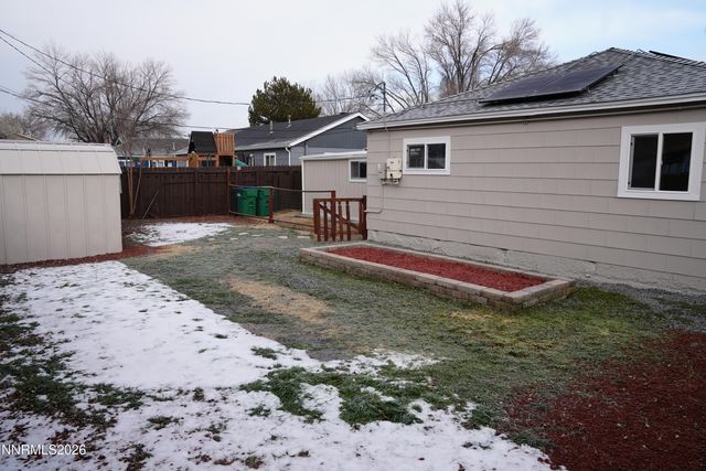 11 E J Street, Sparks, NV 89431